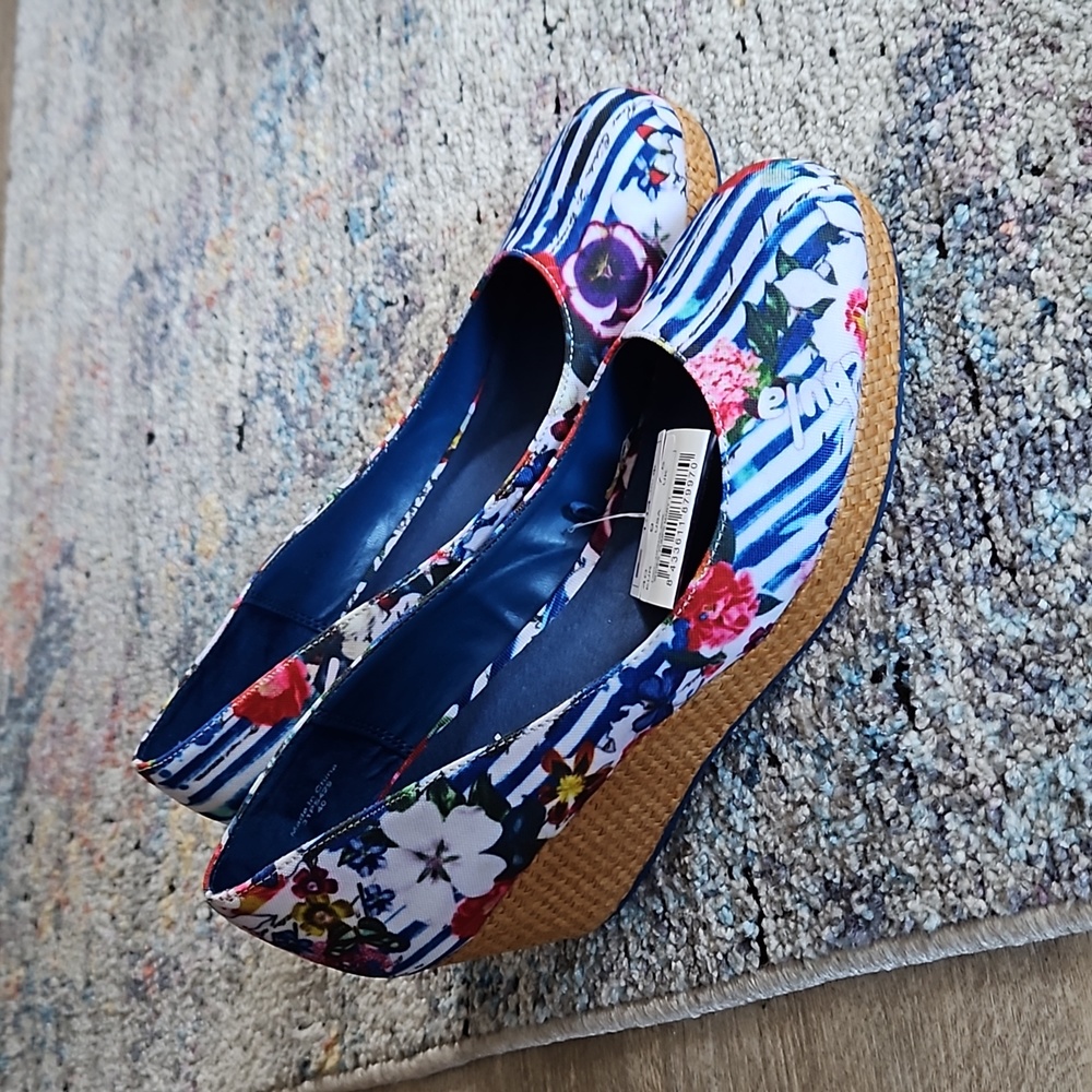 Desigual striped pumps, brand new, size US 9 / UK 7.5